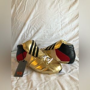 Y-3 Field Mid Exclusive Sneakers